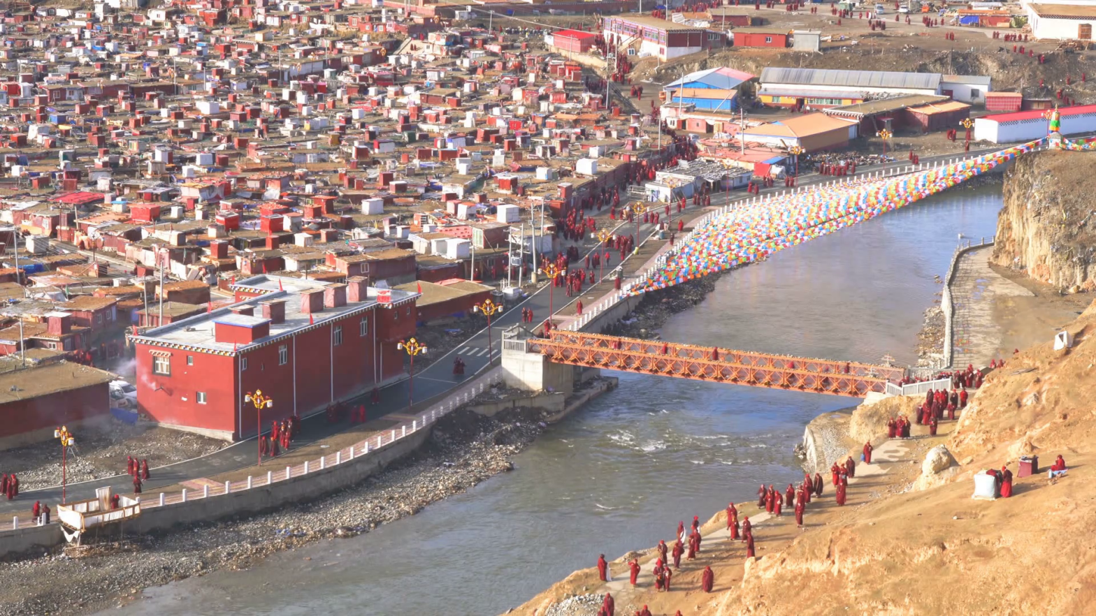 Travel: Yarchen Gar, Tibet